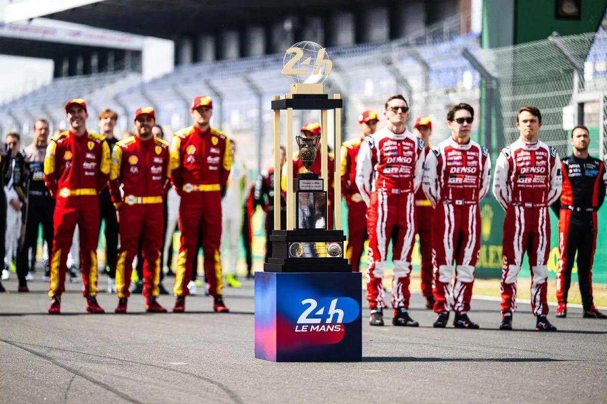 2026 勒芒新规：混动权重提升，耐力赛走向电气化
2026 赛季 WEC（含勒
