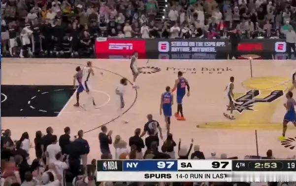 哈珀篮下强攻布伦森打进，马刺 3分钟轰出14-0追平尼克斯NBA总决赛 第二场，