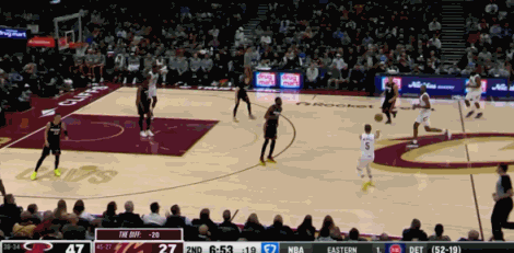 梅里尔三分！！不中！！ 