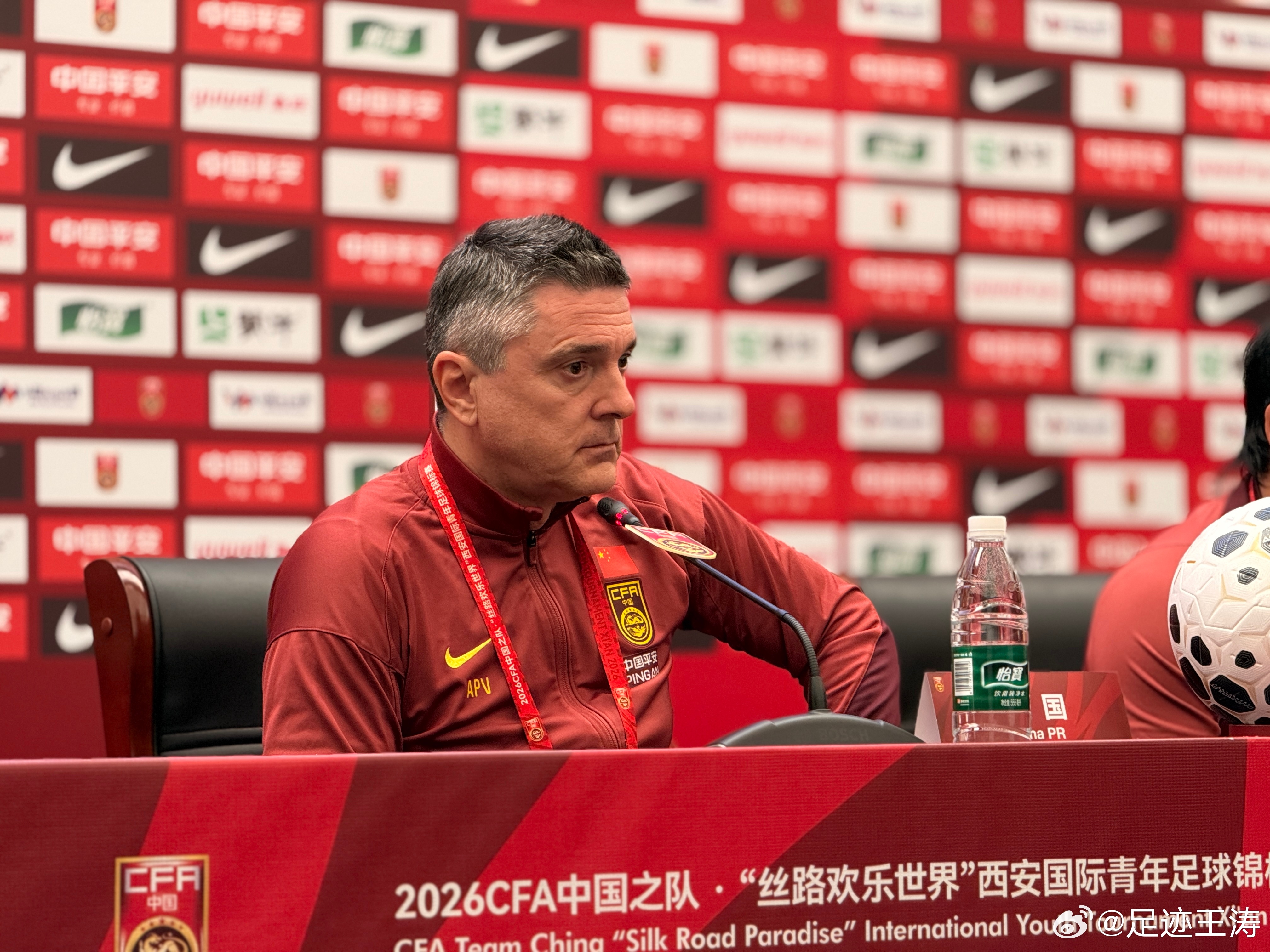 在磨合时间短的情况下，落后扳平，表现不错，主要是考察球员 