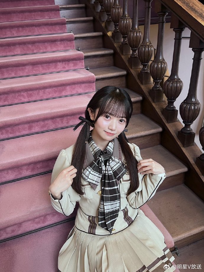 AKB48花田蓝衣自杀威胁AKB48花田蓝衣称会斗争到底 AKB48 成员花田蓝