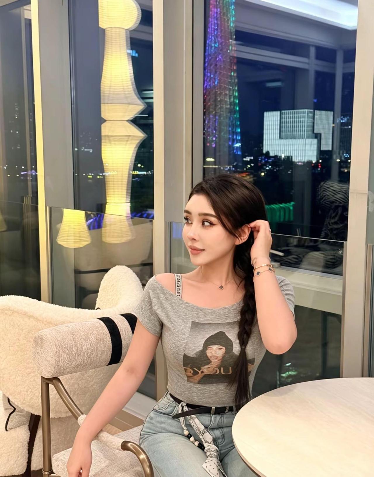 姐系crush 地球没女孩子转不了