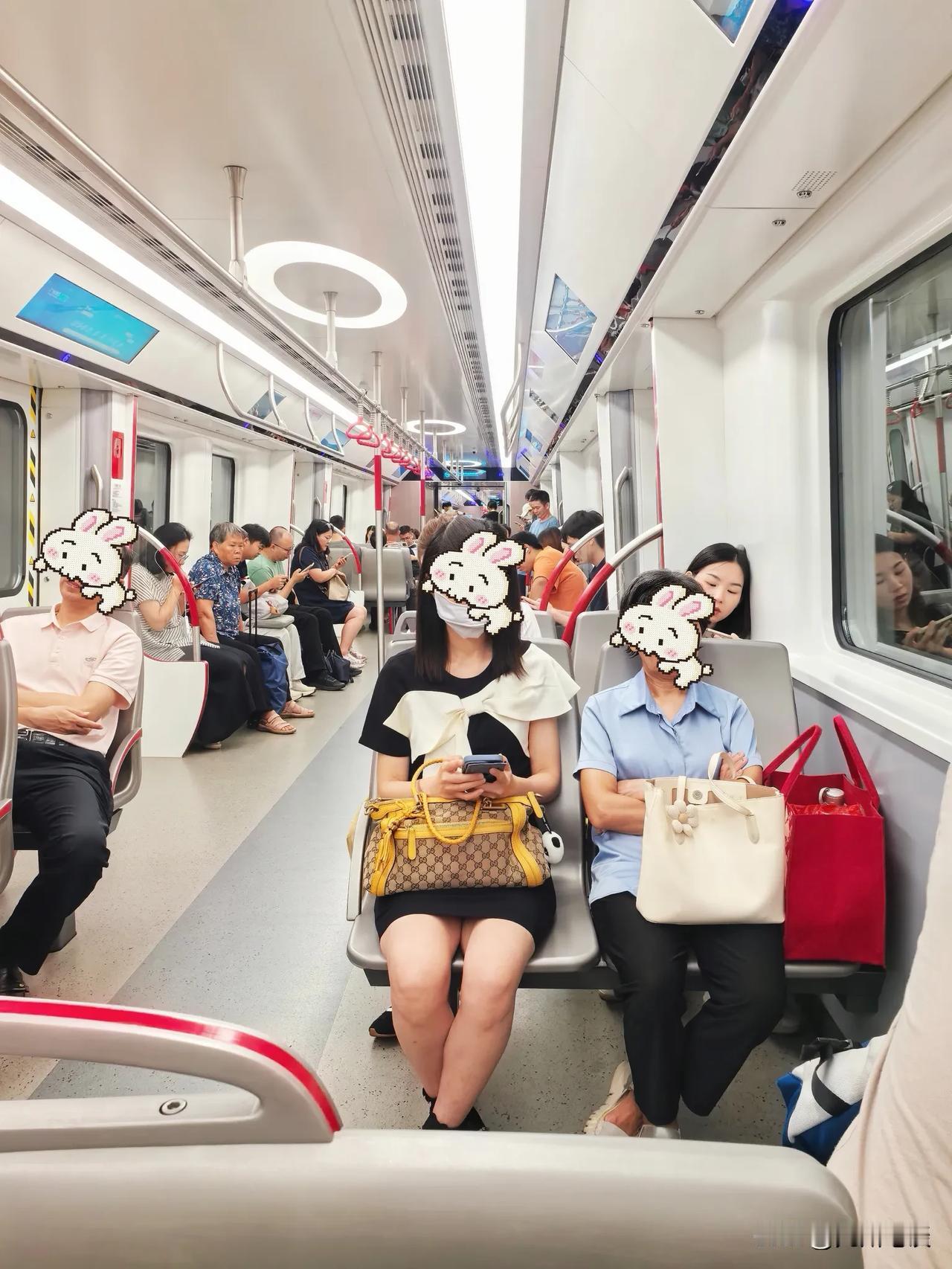 【震惊】堪比巴基斯坦赢下对印度空战，广州地铁中式体系化作战取得胜利！
广州人不看