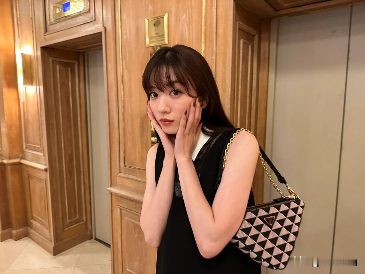 日本人结婚率创90年新低！
日本正步入“婚姻冰河时期”，结婚人数创90年来最低。