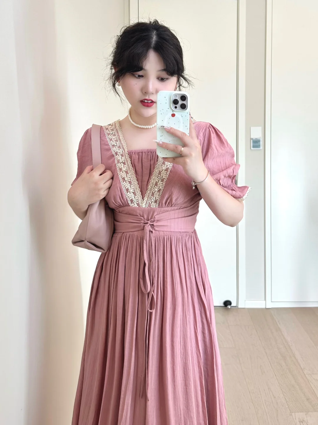 好多漂亮的裙子呀👗～