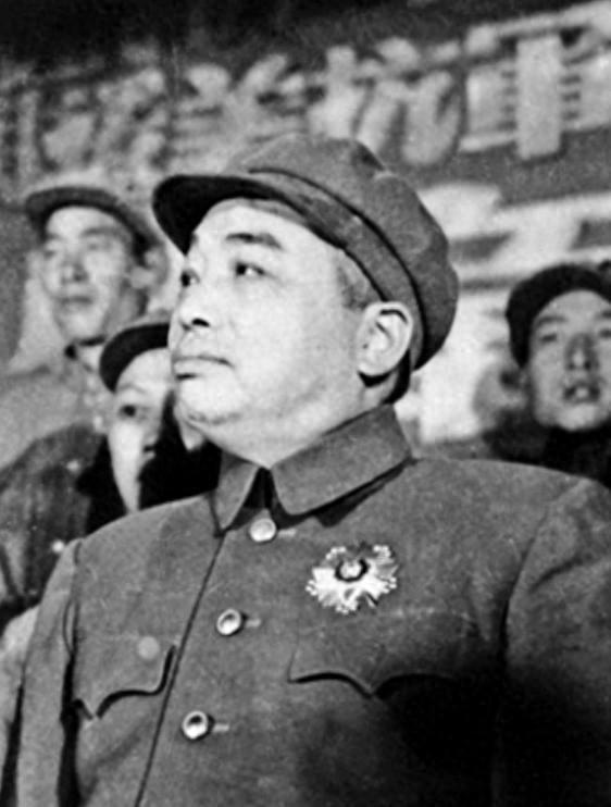 1952年杨尚昆建议军委搬离中南海，得知关乎毛主席，彭德怀马上表示赞同吗？
19