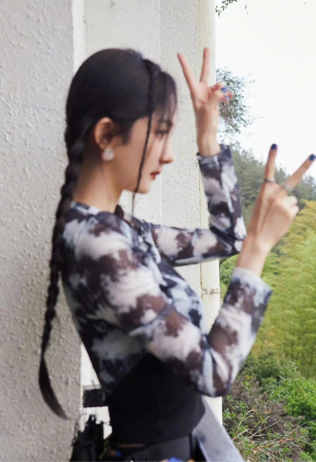 杨幂真的长的好绝
