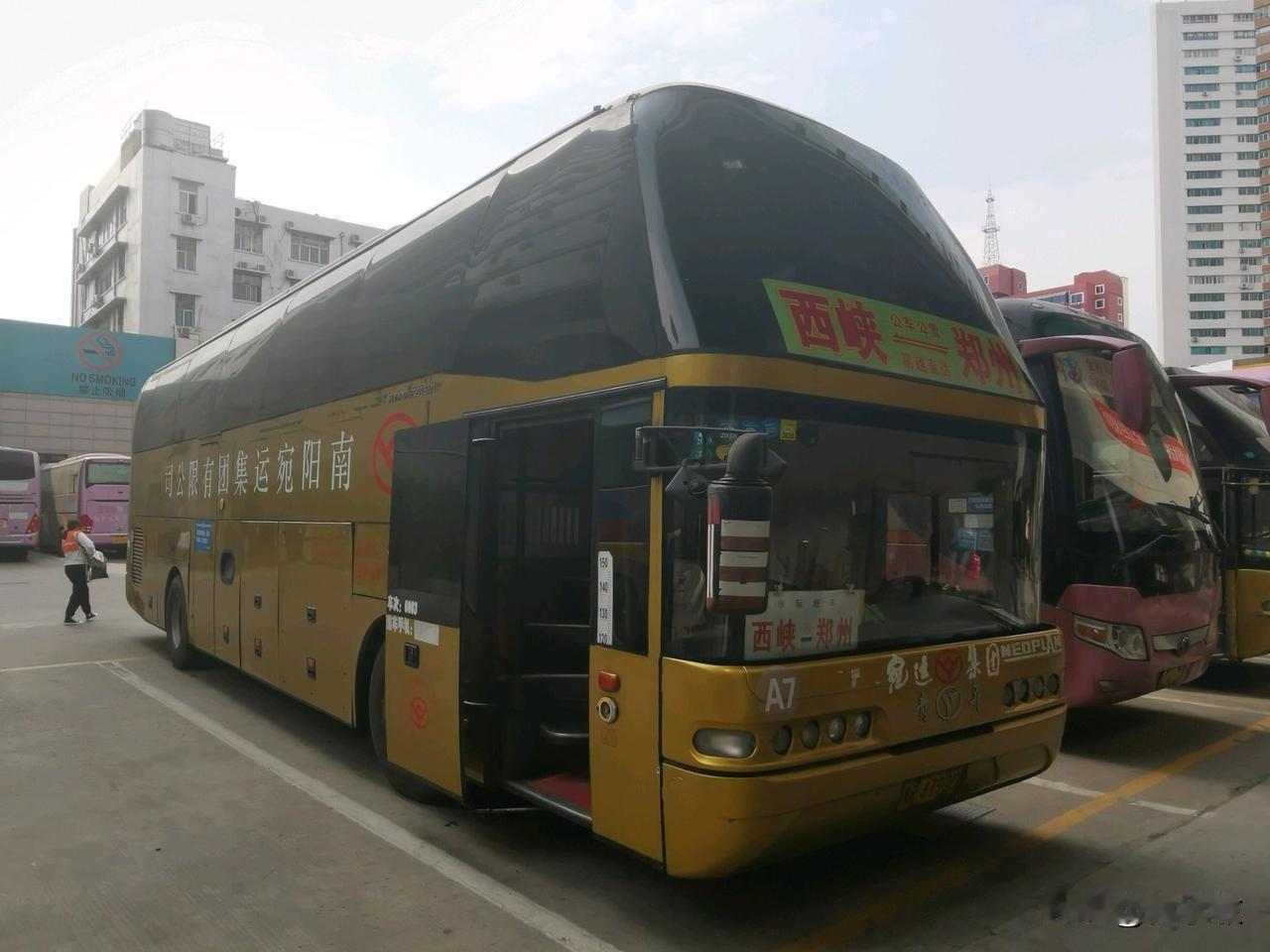 河南来往省城的市际客运线路，有你曾经坐过的么？（五）
南阳—郑州
浚县—郑州
临