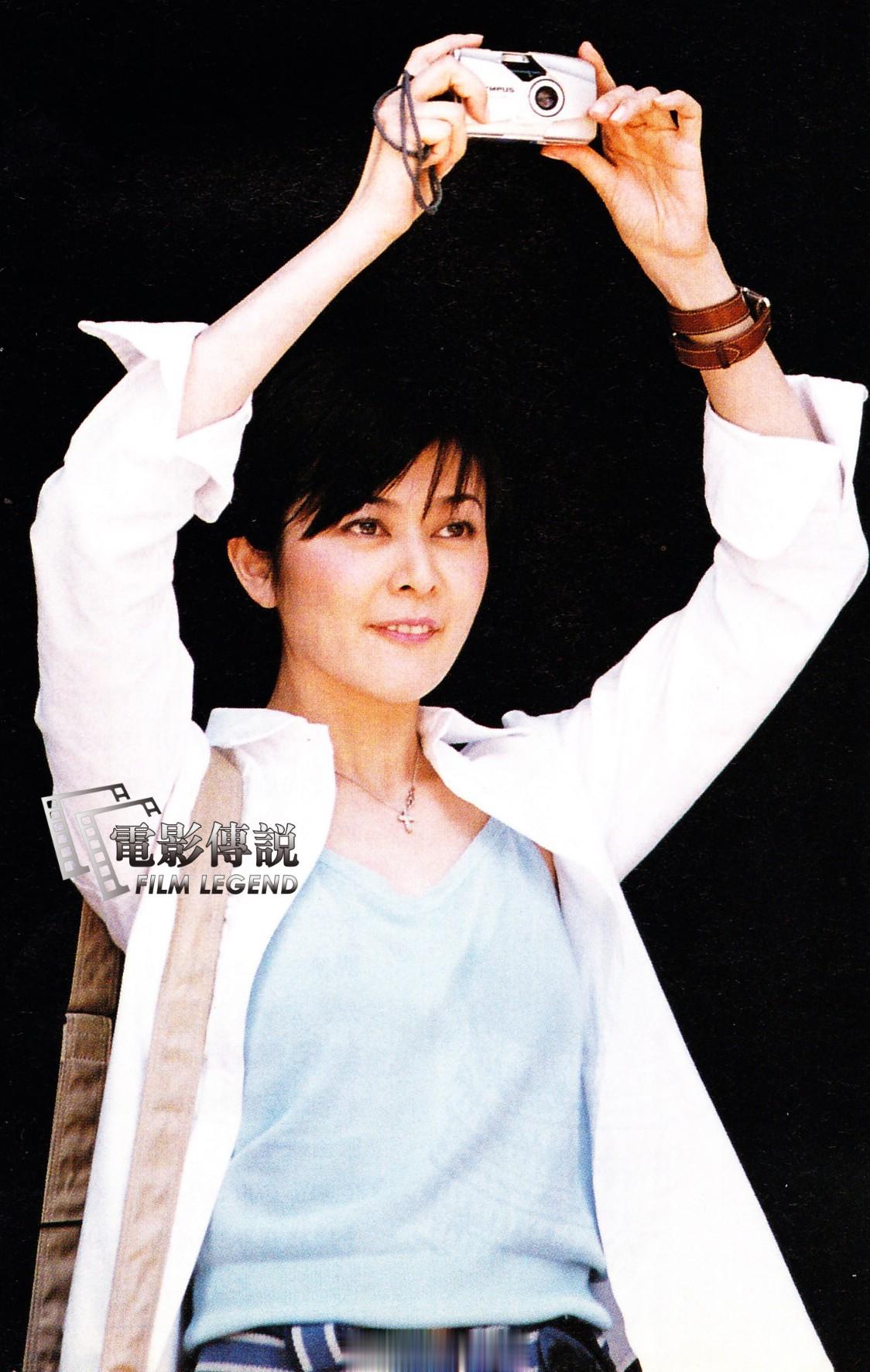 #電影傳說扫描# 2001年，在电影《大腕》片场的#关之琳# ​​​