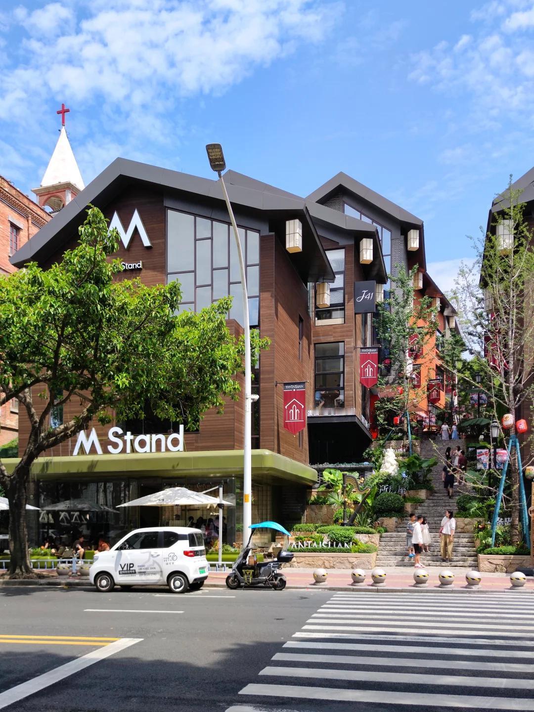 想问一下，大家觉得福州现在的商业体多么？私心最喜欢哪个商业？[吃瓜群众]

我个