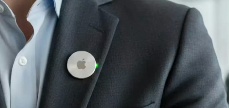 苹果首款AI穿戴设备曝光不管是胸针眼镜还是什么其他的玩意，Apple Intel