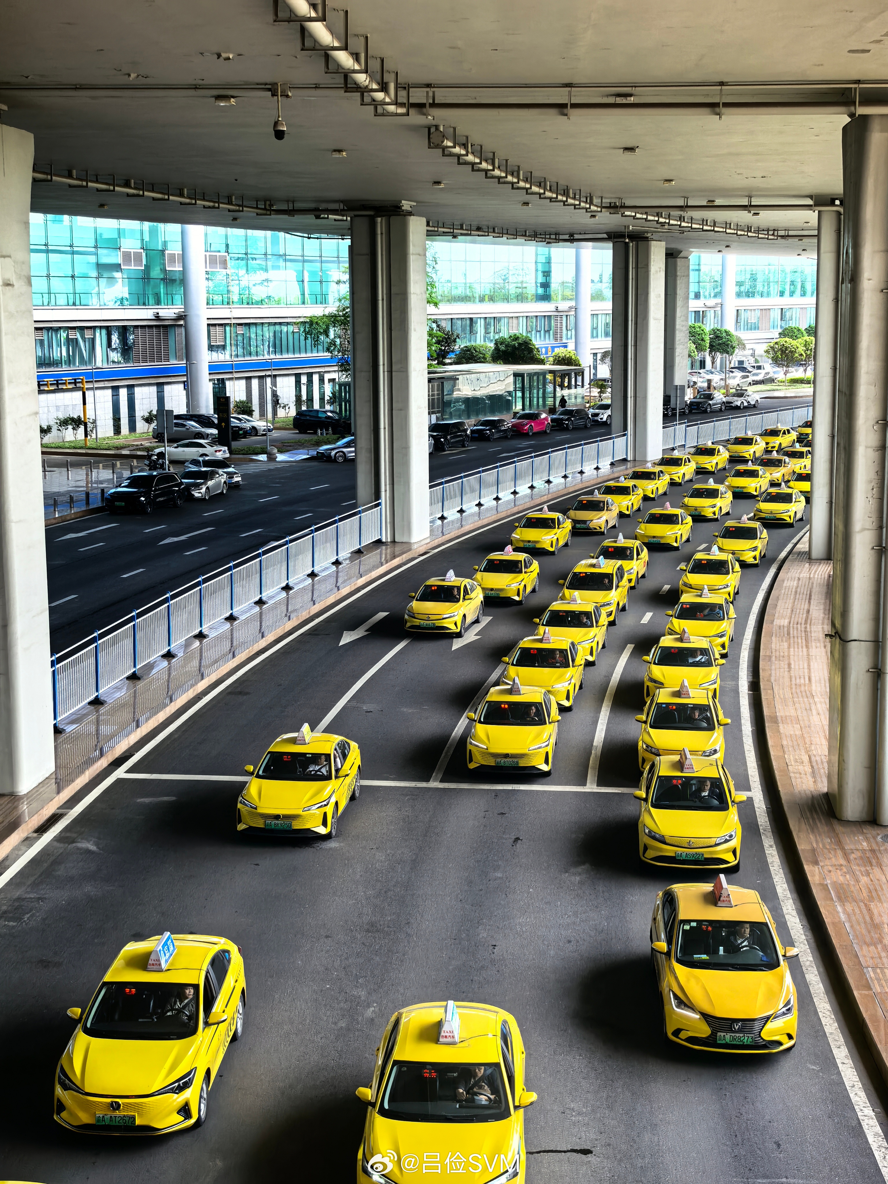 送分题，看图猜位置。 