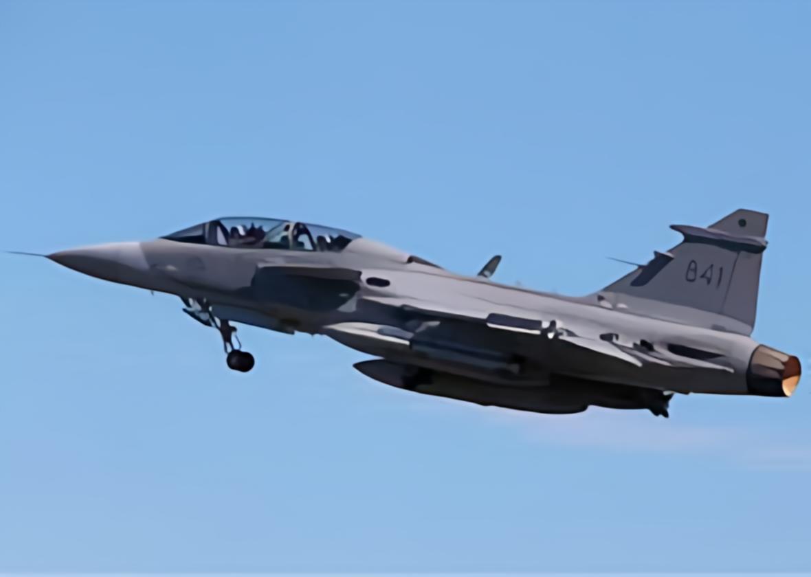 瑞典JAS 39“鹰狮”战斗机JAS 39“鹰狮”（Gripen）是瑞典萨博公司