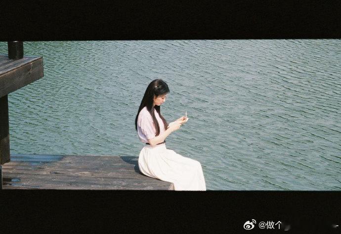 这一秒过火全员陪看把自己看进去了这一秒过火全员陪看看的太投入，把自己都看进去了啊