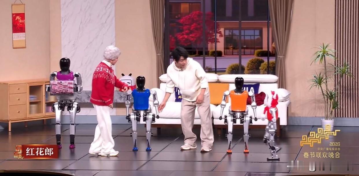 春晚舞台越来越华丽，为啥观众却越看越心寒？年味儿到底去哪了？

每年除夕，春晚都