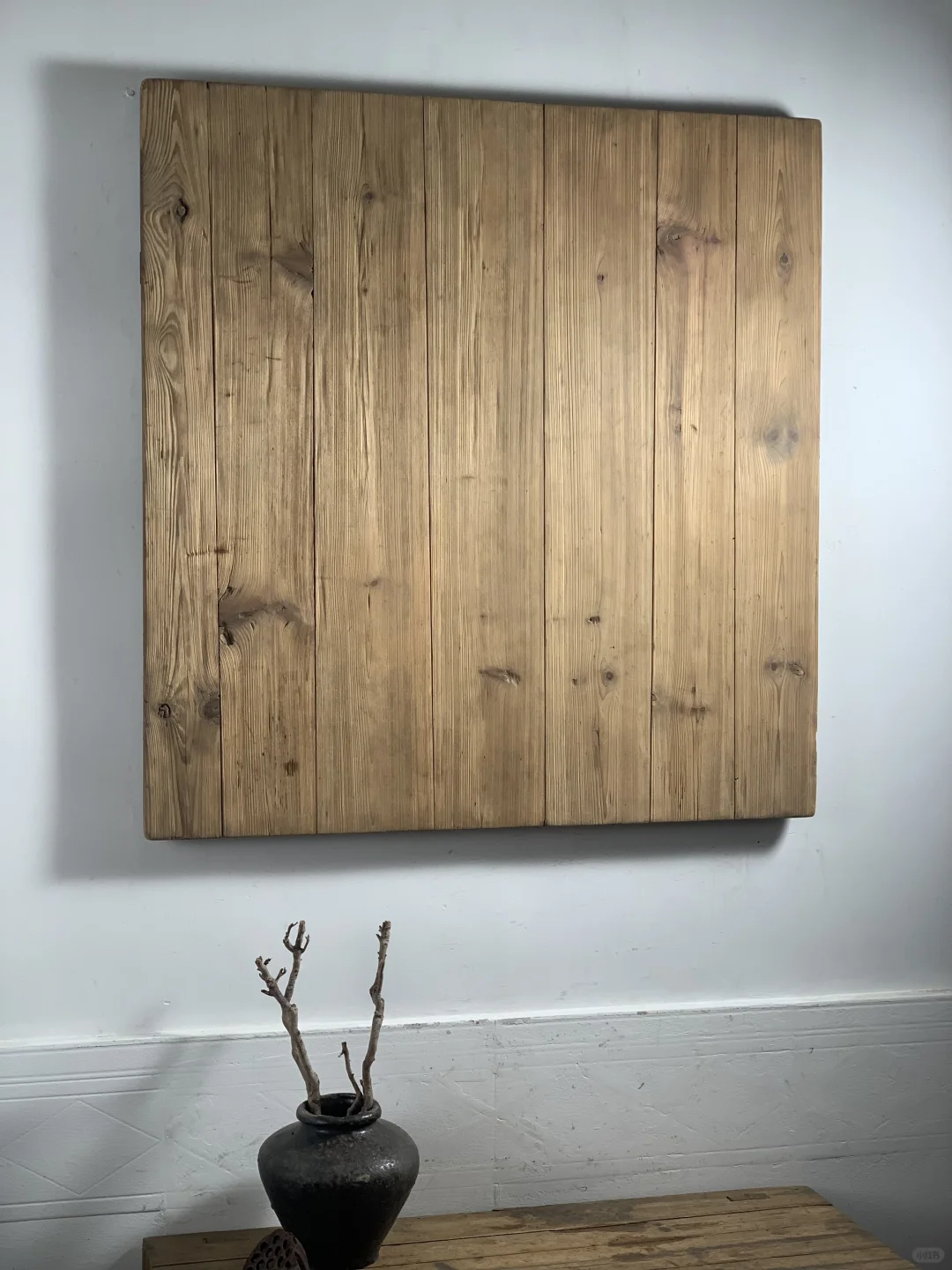 老桌板，风化纹理干净；美食摄影造景道具。