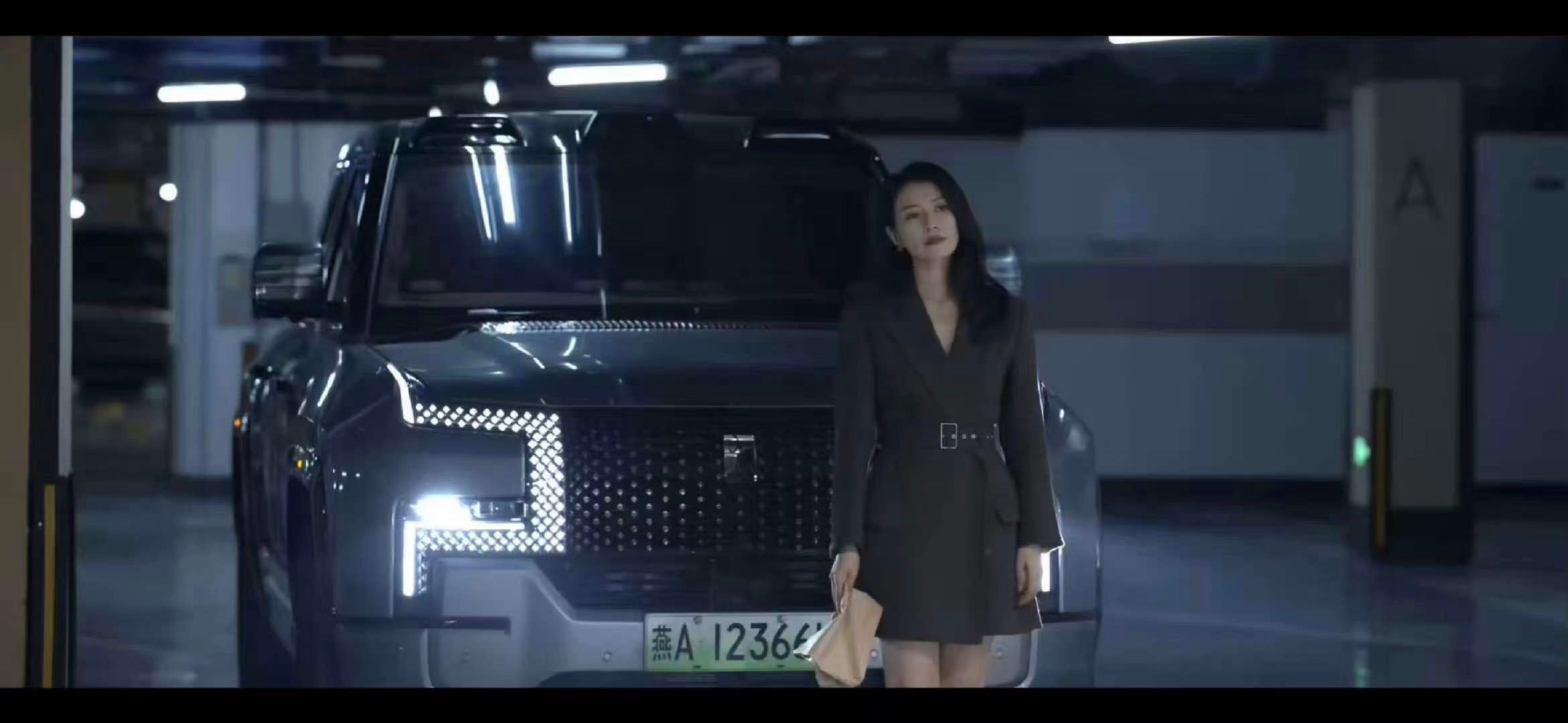 最近追《绝密较量》时，被剧中清一色的比亚迪警车吸引了目光，可以说是国安认证国产实