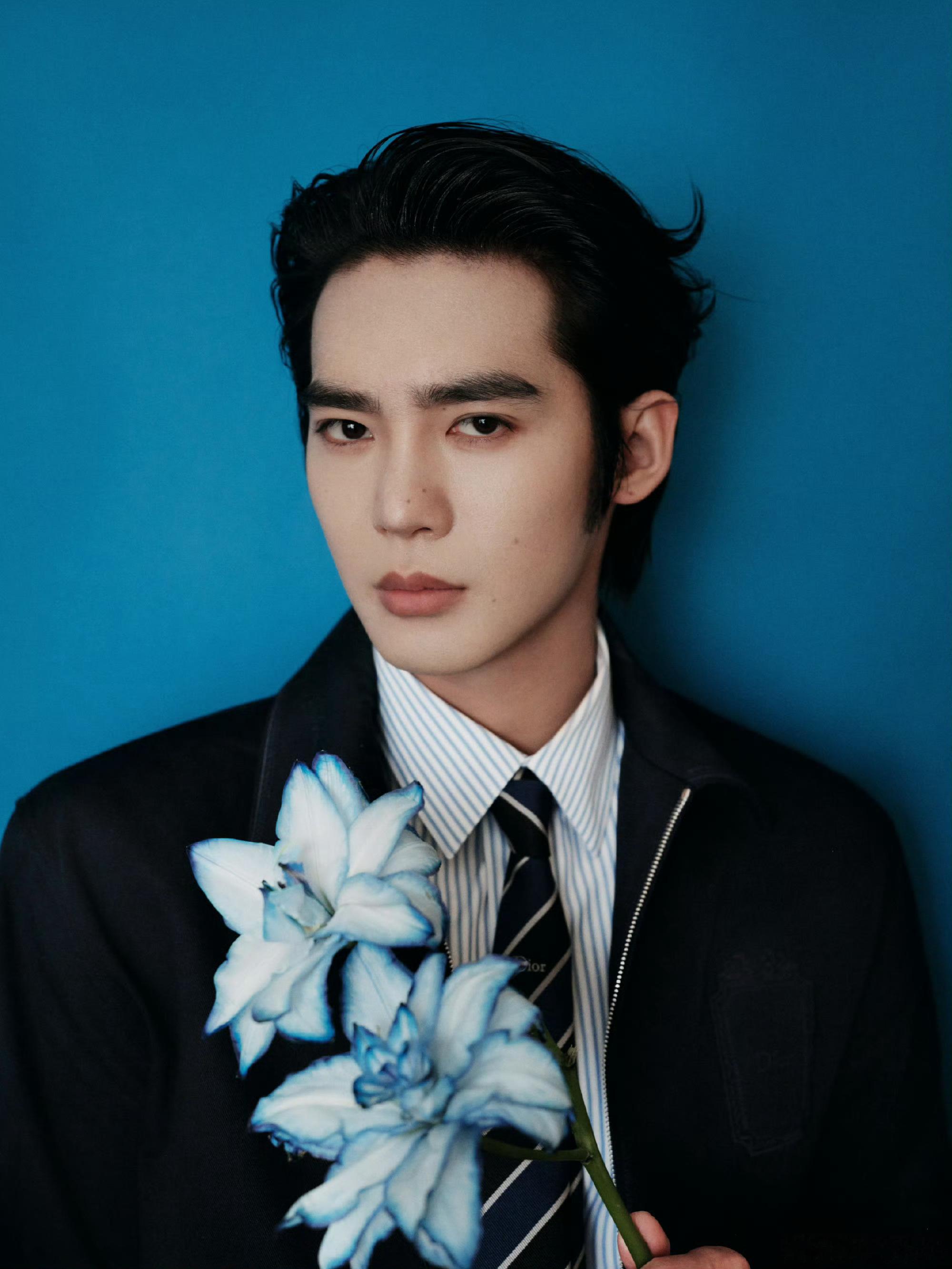 于适起诉多方侵权 近日，于适方发布维权进展。维权进度说明称律师团队仍在进行多轮证