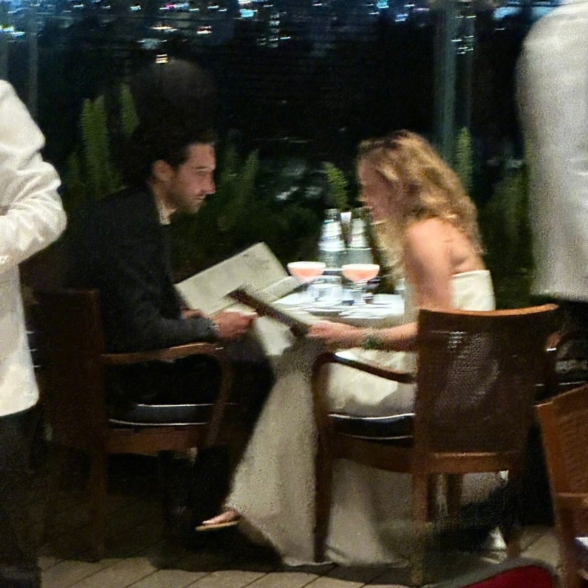 欧美八卦新闻 ，下个月满36岁的艾玛·沃特森又换男友了！这一次是墨西哥富商 Go