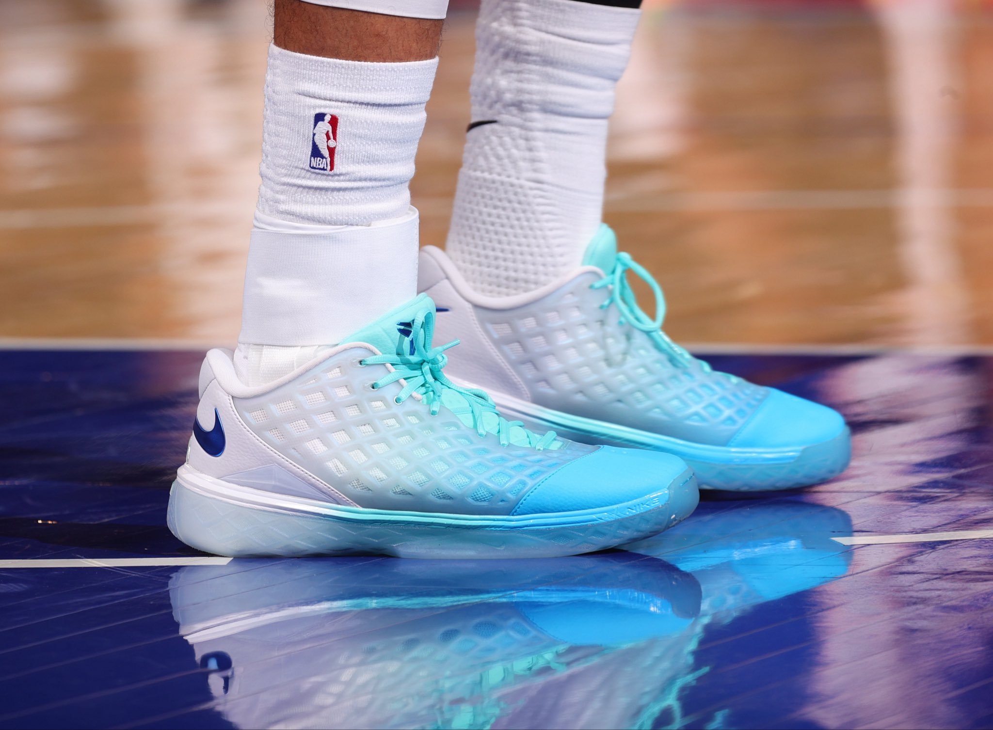 Kobe 3 Low Protro 新配色布伦森今日上脚鞋控的日常nba