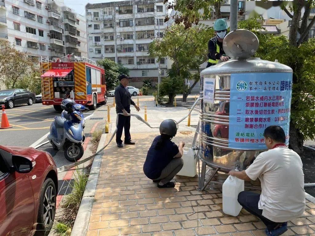 同样都是海岛，为什么台湾缺水，海南岛淡水多到用不完？我数了下，台湾有十大水库，日