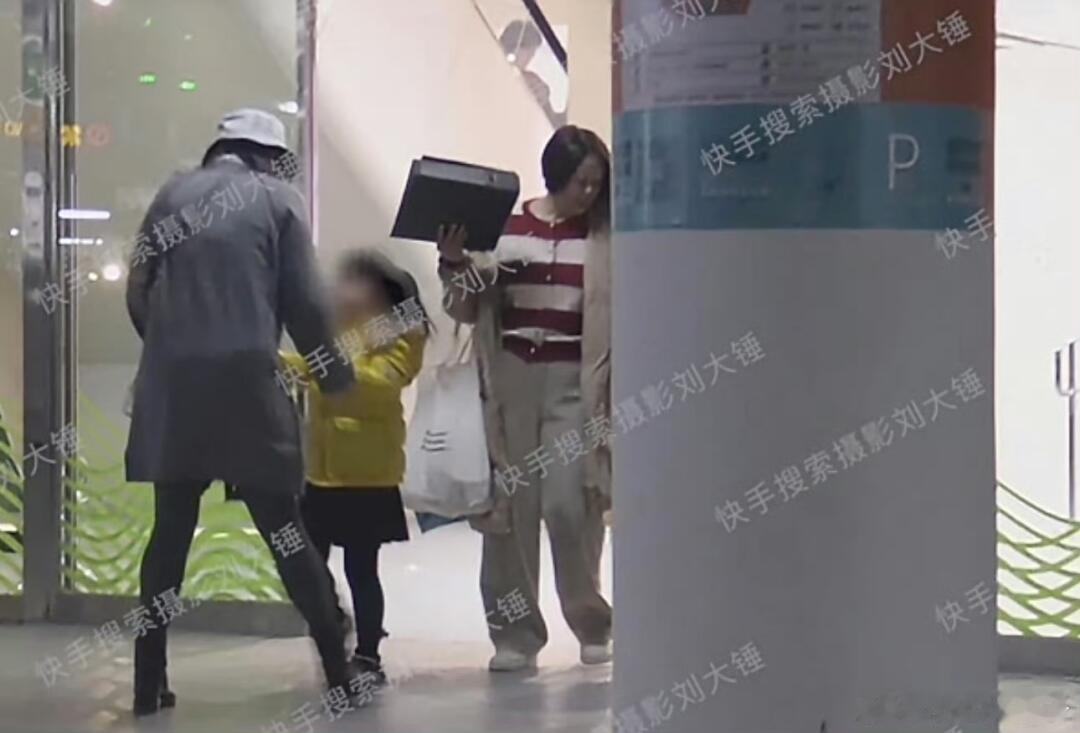 刘大锤曝大张伟有一儿一女 omg❗原来大张伟早就儿女双全了啊有狗仔爆料大张伟有了