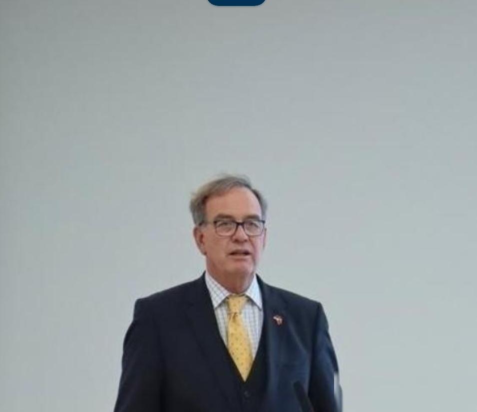 德国：中美打不起来了，因为打了也白打！德国教授曾坦率指出：美国政客们虽然成天嚷嚷