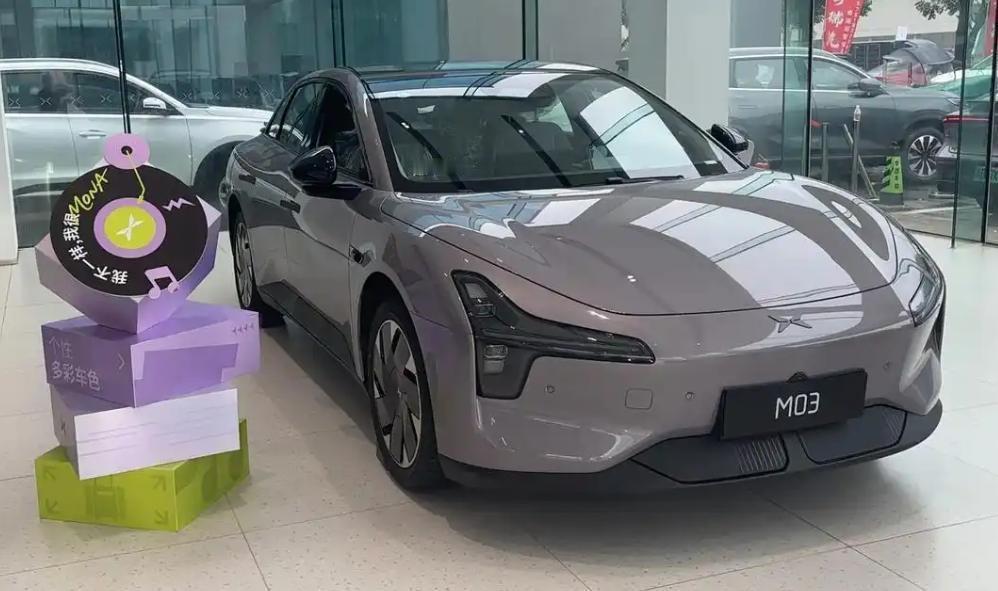 内容：10万级里可以选择的纯电车型太多了！当你绕了一圈，回头来看小鹏MONA M