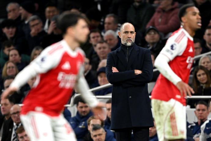 任重而道远

随着主场惨败阿森纳，热刺依旧排在英超第16，领先降级区4分