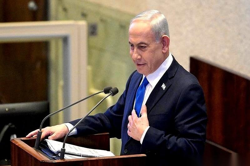 那份美伊停火协议，说好要让枪声停下。
结果就在生效当天，以色列发动了整场冲突以来