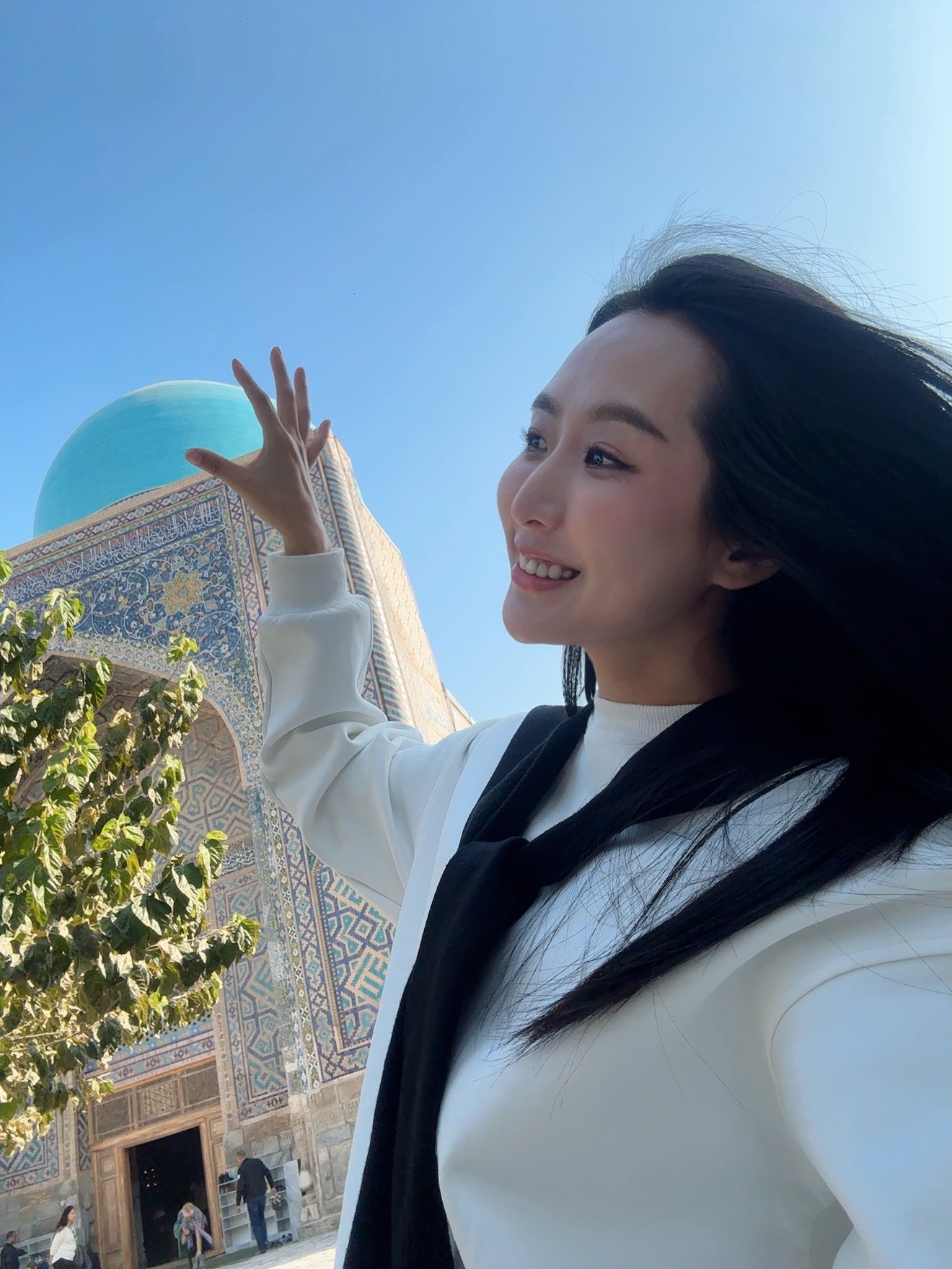 我这不是起得早 是一晚上的航班 压根没睡着 