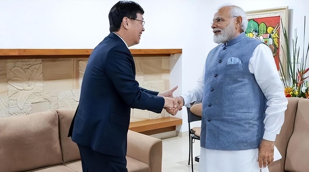 中企还是下手了！
又一个代工巨头离开大陆！

和硕这事不意外。
苹果要分散风险。