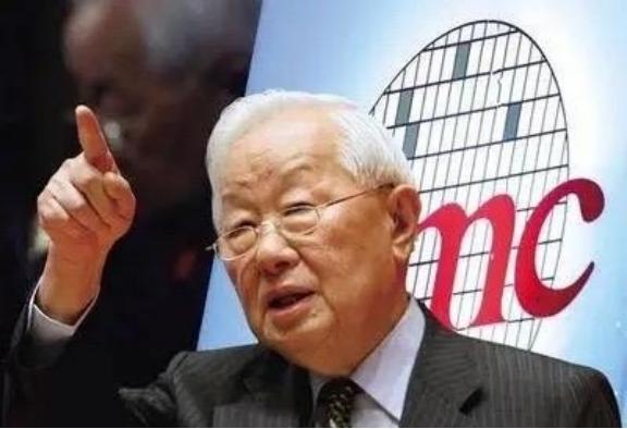 台积电创始人张忠谋，曾经又放出了一番惊世骇俗的言论，他说：“我真的认为，我的国家