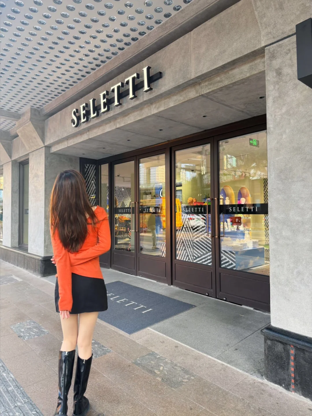 最近时髦精都在逛上海妇女用品商店了😎