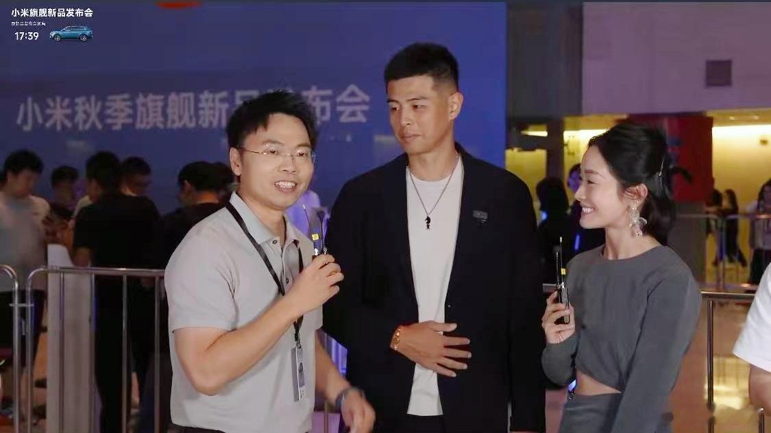 生日当天，方硕与原依老师参加小米秋季旗舰新品发布会，体验小米新车[666]北京首