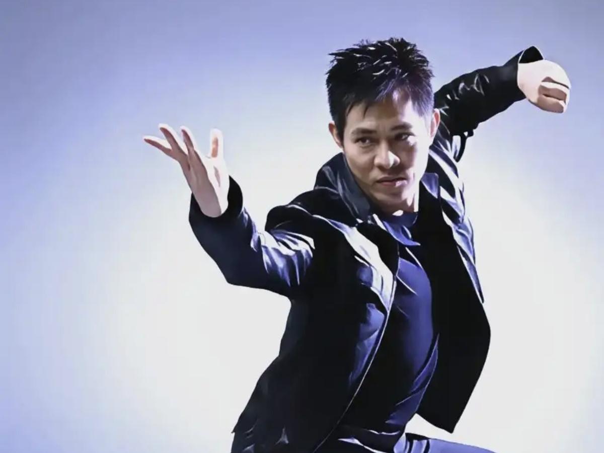 年过花甲仍心怀大爱！62岁功夫影坛传奇李连杰零酬劳参演新作，这般举动怎能不让人心