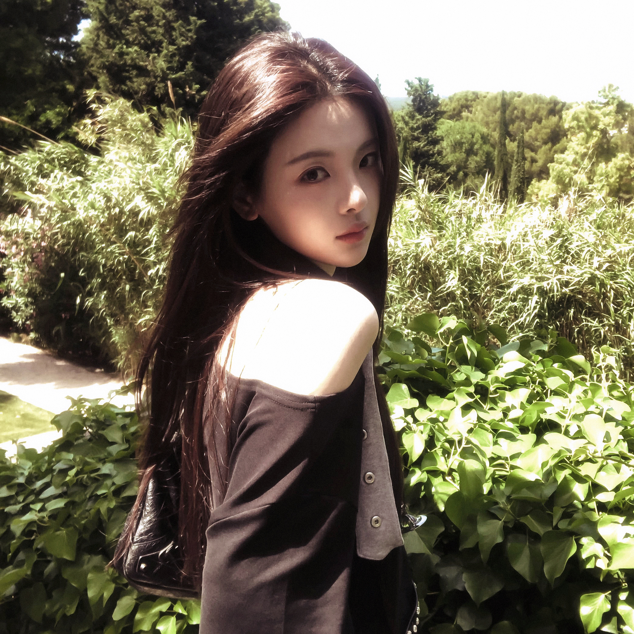 不问明天过后˚‧₊˚ ₍₋︨︡ₒ₋︧︠₎ ‧₊˚·杨超越 