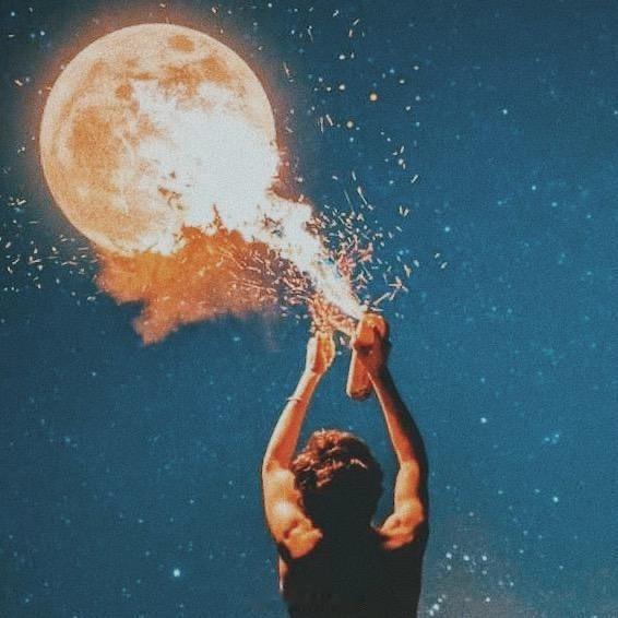 我发现一个规律，太卷都会导致未老先衰。不论人还是企业。太卷相当于透支了。包括某些