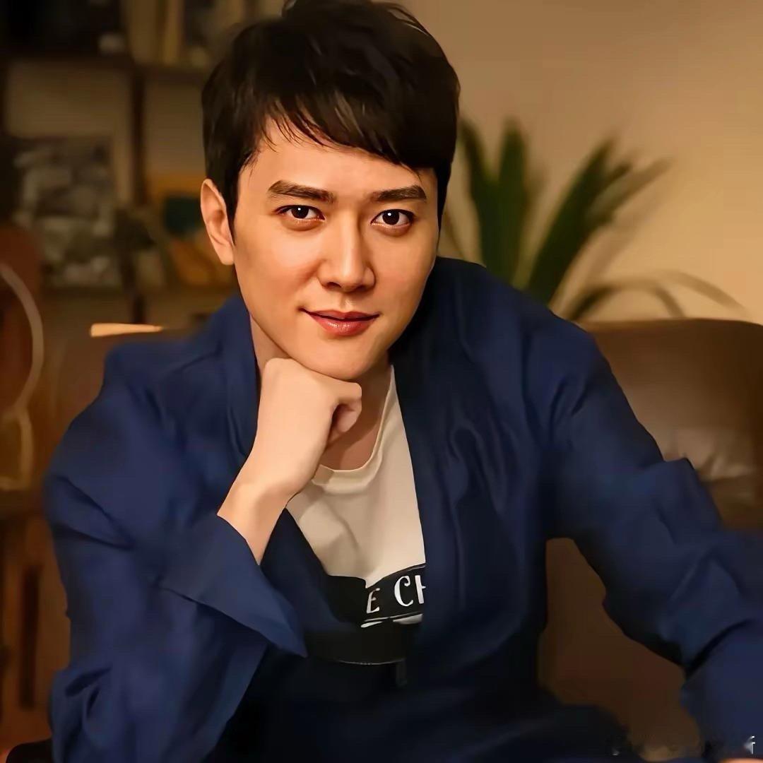 说实话，真的是挺佩服冯绍峰的当然不是她能谈到小19岁女友也不是他老牛吃嫩草，而是