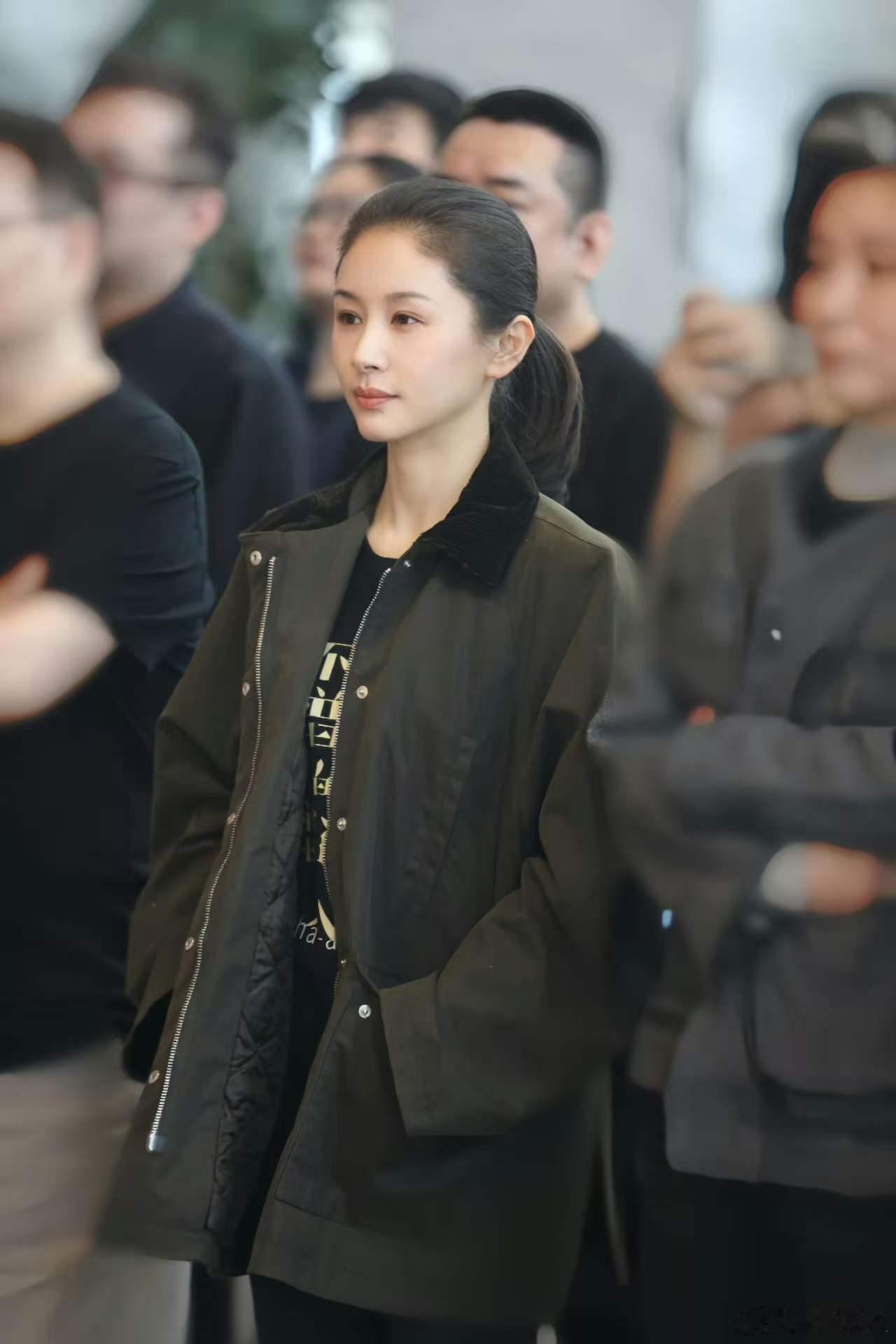 王子文孟鹤堂首搭演夫妻王子文孟鹤堂演夫妻 王子文孟鹤堂新片开机！首演夫妻就挑战职