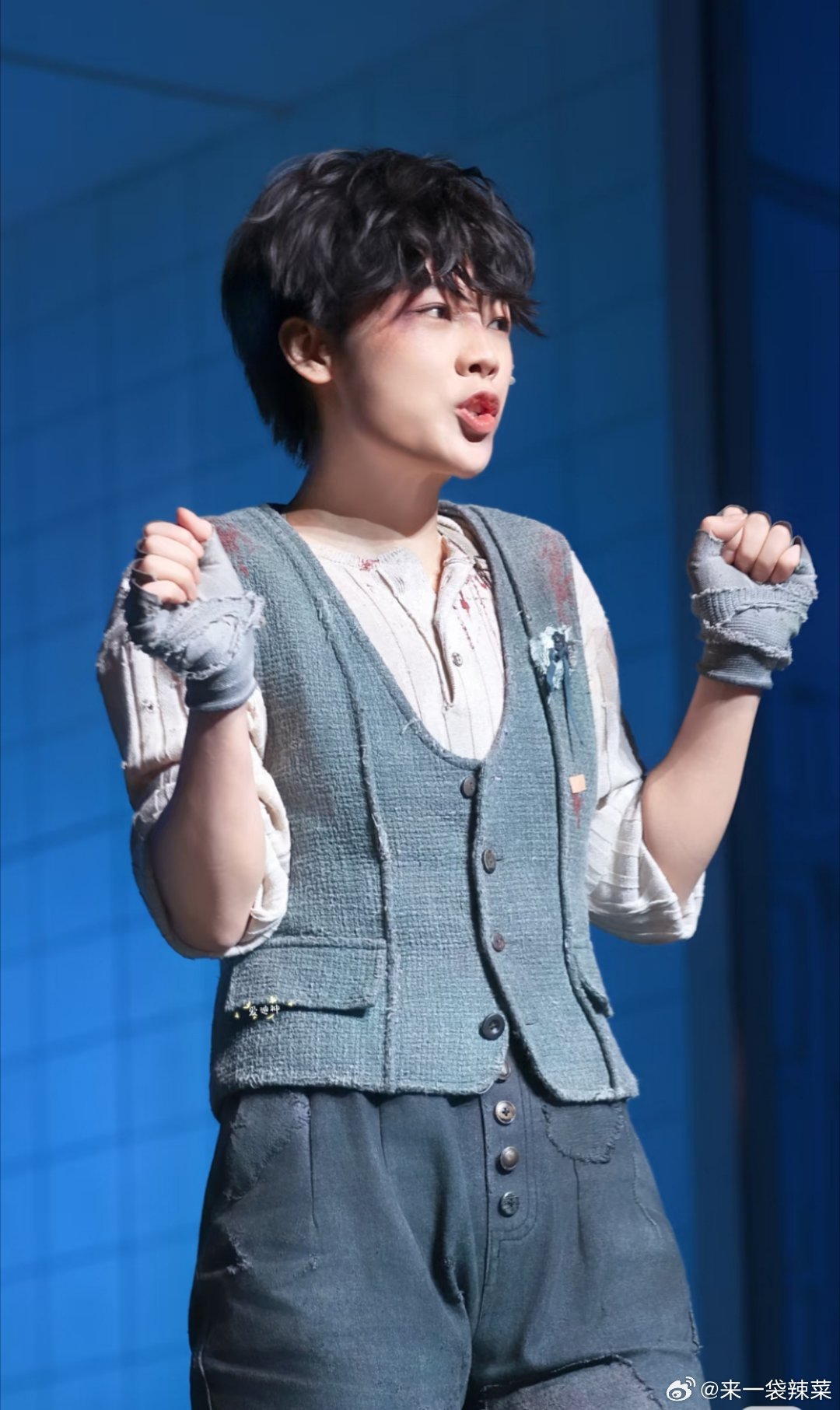 枕头人里的短发陈丽君，可爱的走不出来