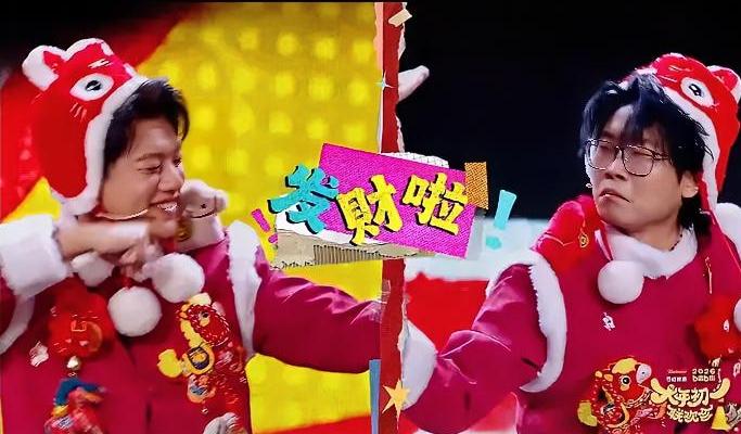 谁能想到B站把春晚玩明白了！
从前被嫌没那味儿，今年冯巩一句经典喊话，台下年轻喜