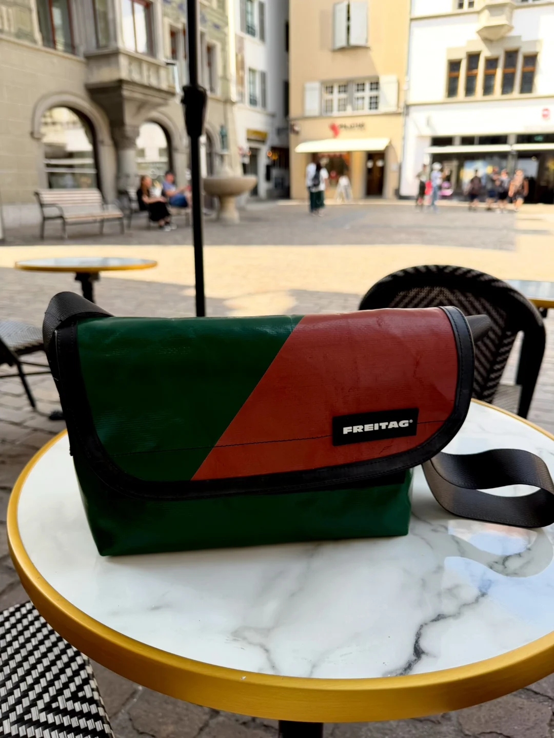 📍FREITAG 瑞士🇨🇭卢塞恩这家店好全