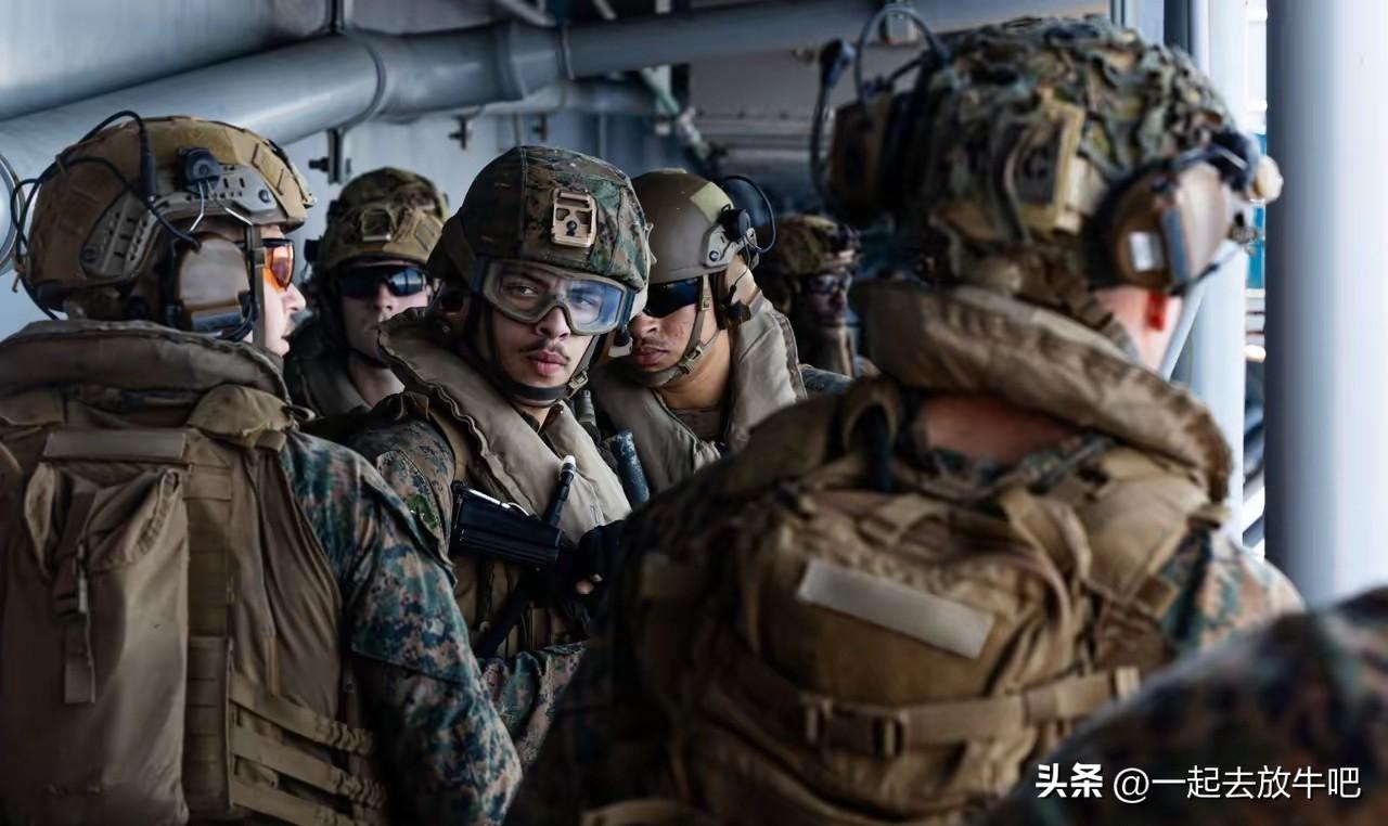 只有你想不到，没有美军做不到。
美军现在打仗总是出其不意，声东击西。
大白天轰炸