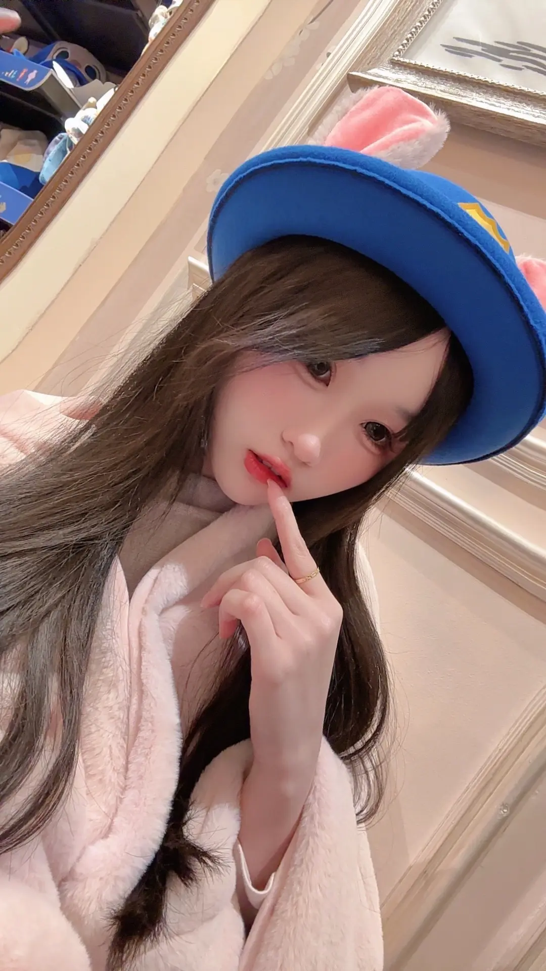 2025年 新年的愿望是 兜里的钱一定要像男人的心一样够花