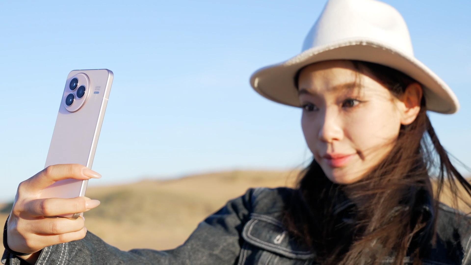 聊聊米Civi 5 Pro（4）自拍这次Civi 5 Pro依然是前置双摄，自拍
