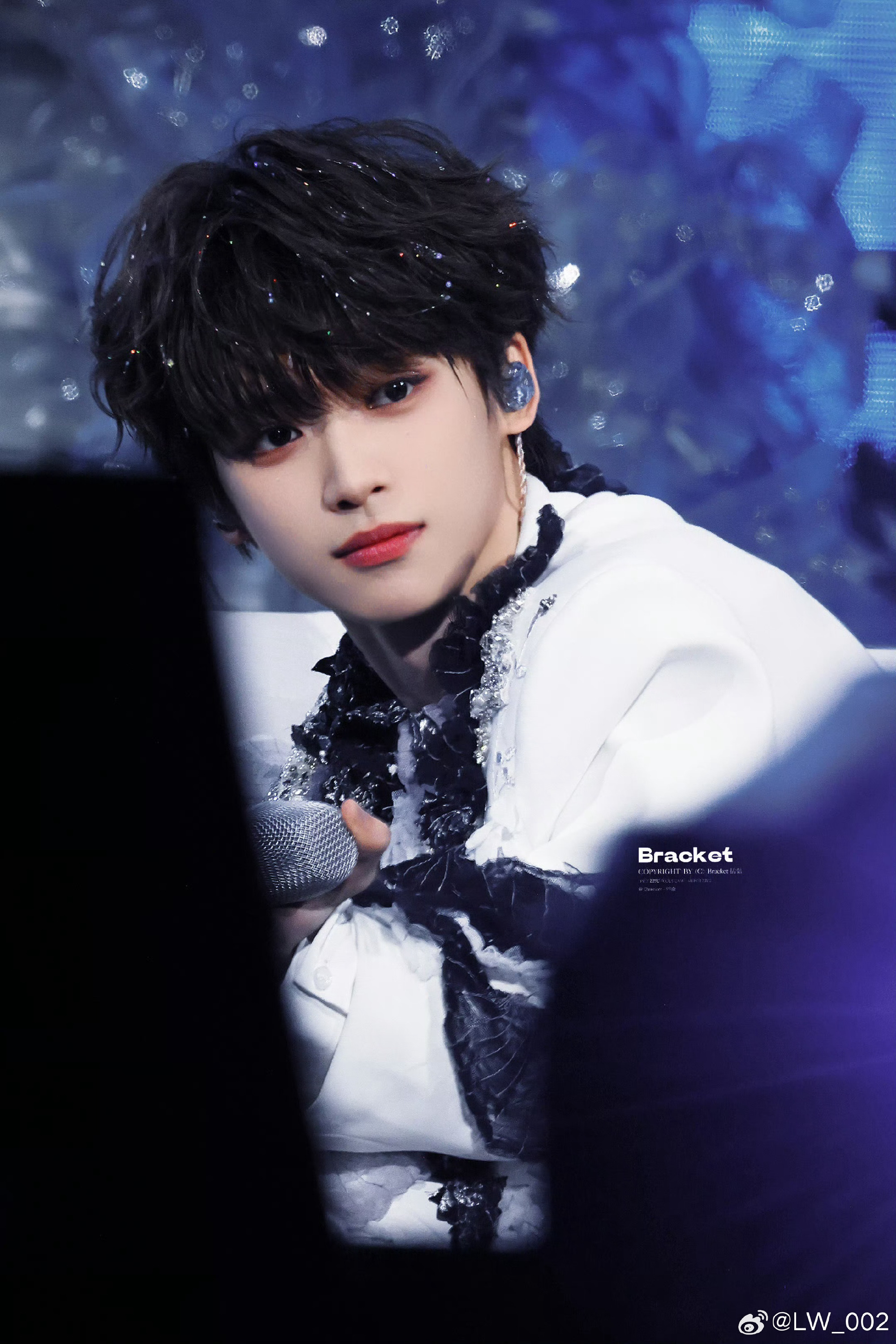 梓渝极速小鱼 “玫瑰与晚霞共绘浪漫  你是我心底的浪漫泛滥” 𝒮𝓮𝒶𝓰?