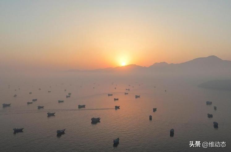 霍尔木兹海峡协议传闻再起，若属实美国或默认伊朗获得更大控制权

据Axios引述