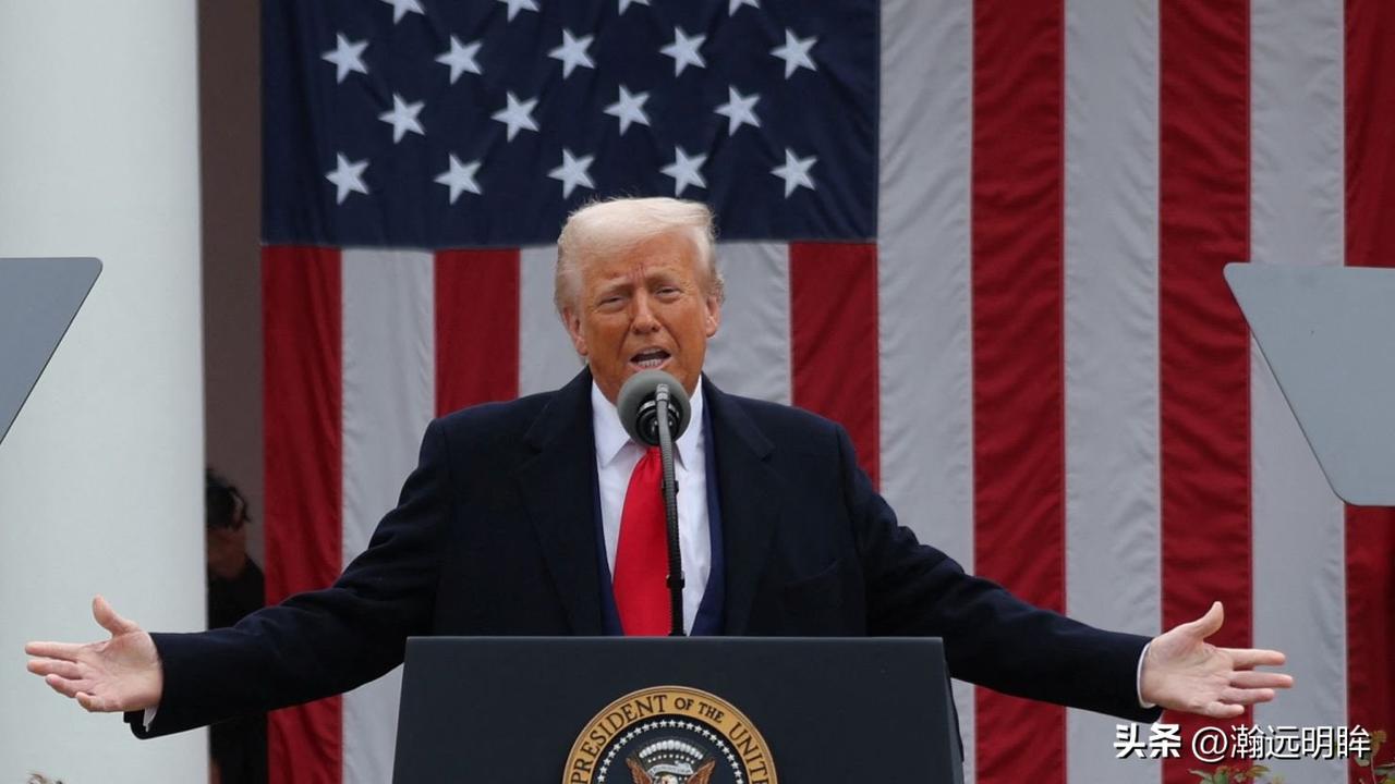 最新消息：美国总统特朗普谈伊朗新领导人：
“他必须得到我们批准。若得不到，他的任