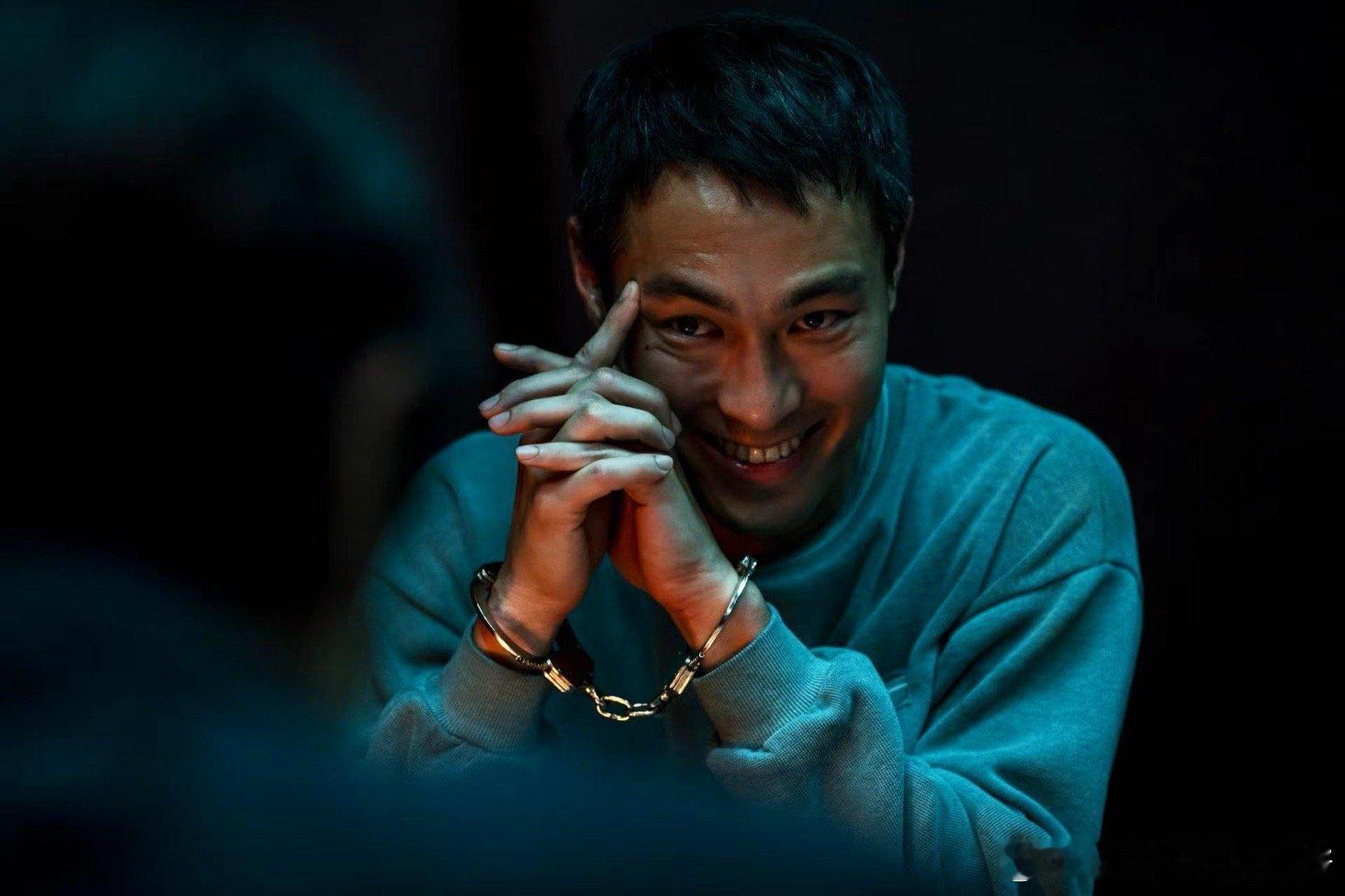#杨祐宁 ✖️《正港分局》🔍   水源老师❗️今日上线 阴郁的面庞🎭诡异的笑